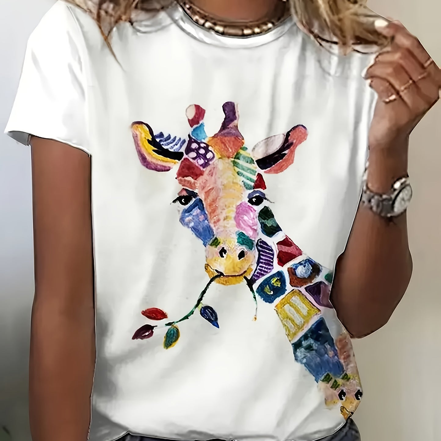 Women's Giraffe Print T-Shirt for Casual Allseason Fashion