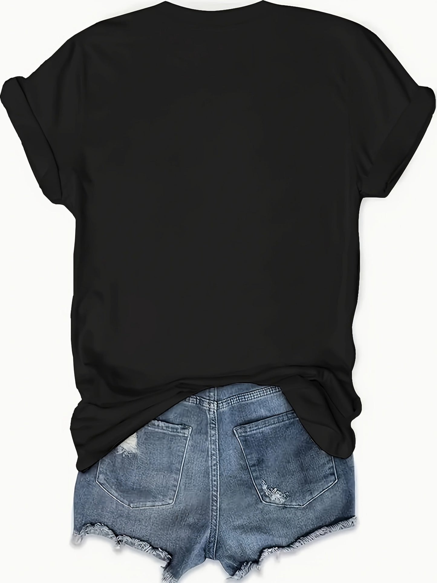 Women's Casual Giraffe Print Black T-Shirt for Everyday Wear