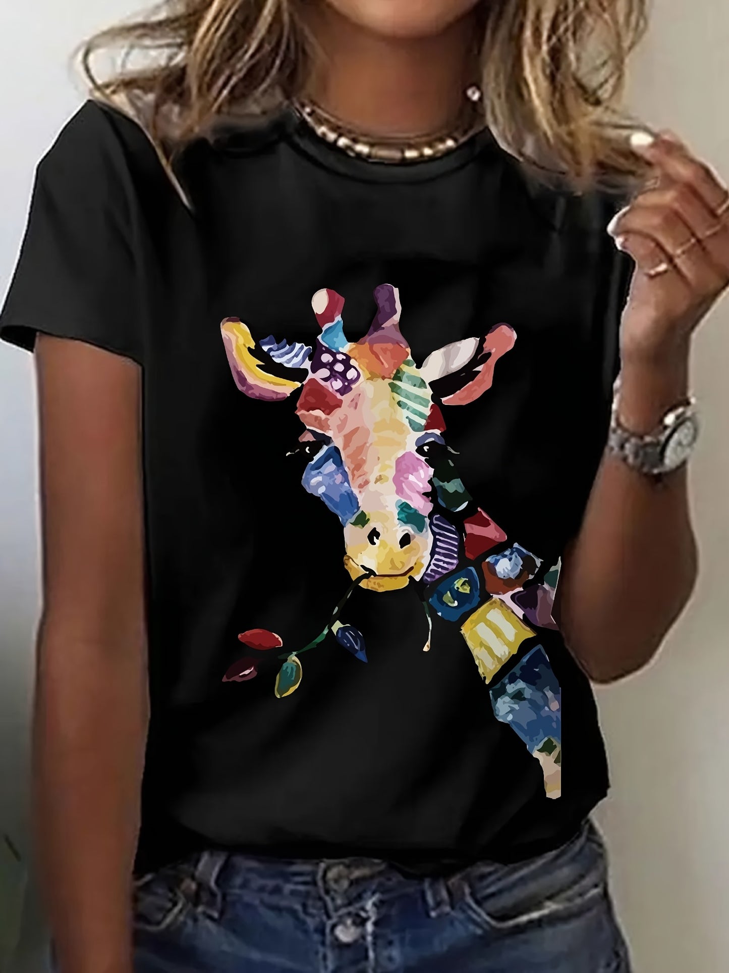 Women's Giraffe Print T-Shirt for Casual Allseason Fashion