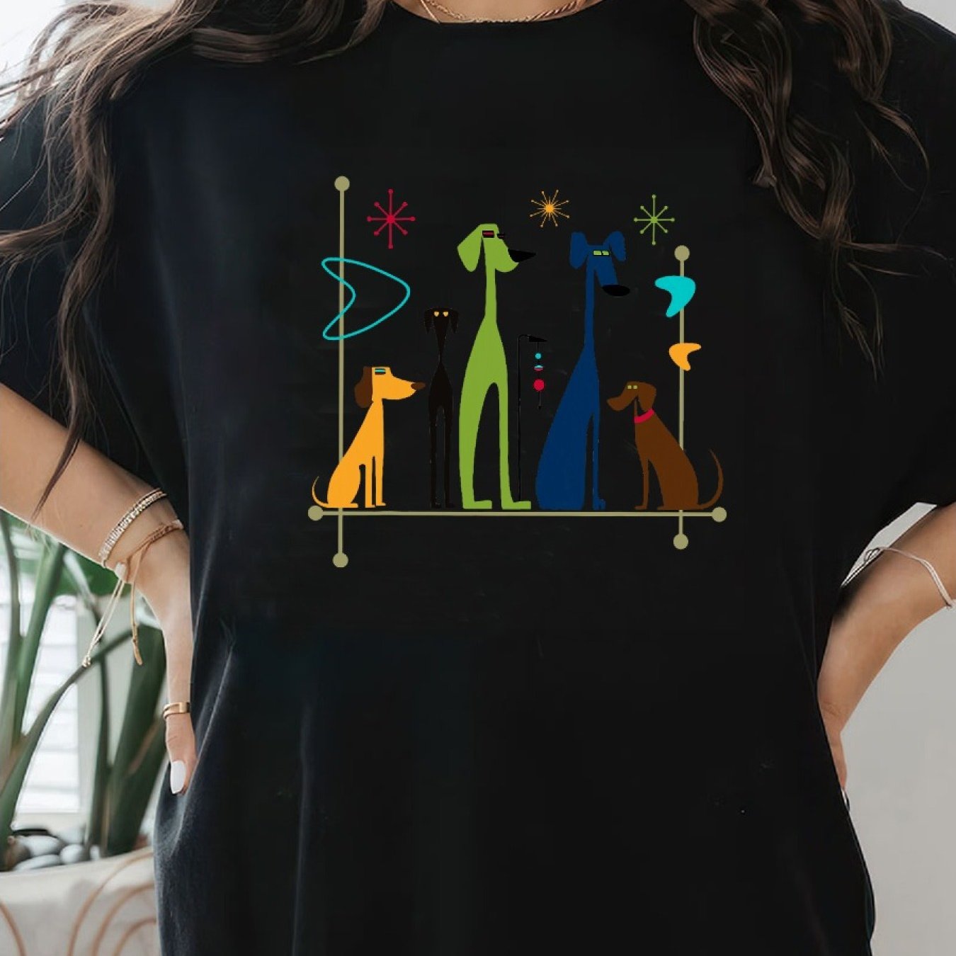 Women's Vintage Retro Dogs Graphic T-Shirt for Everyday Wear