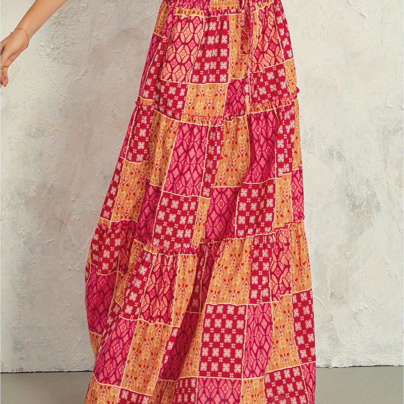 Women's Bohemian Maxi Skirt with Pockets and Vibrant Pattern