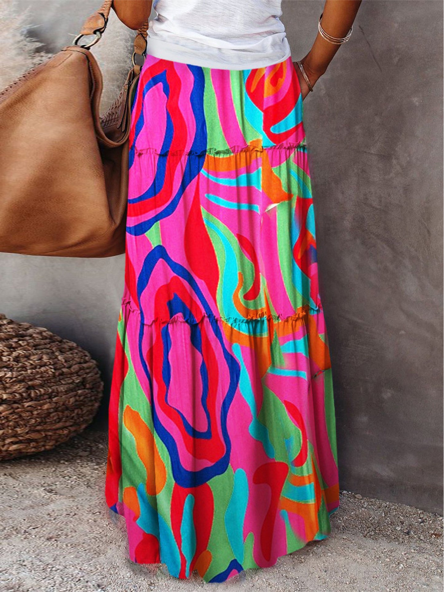 Women's Bohemian Maxi Skirt with Pockets and Vibrant Pattern