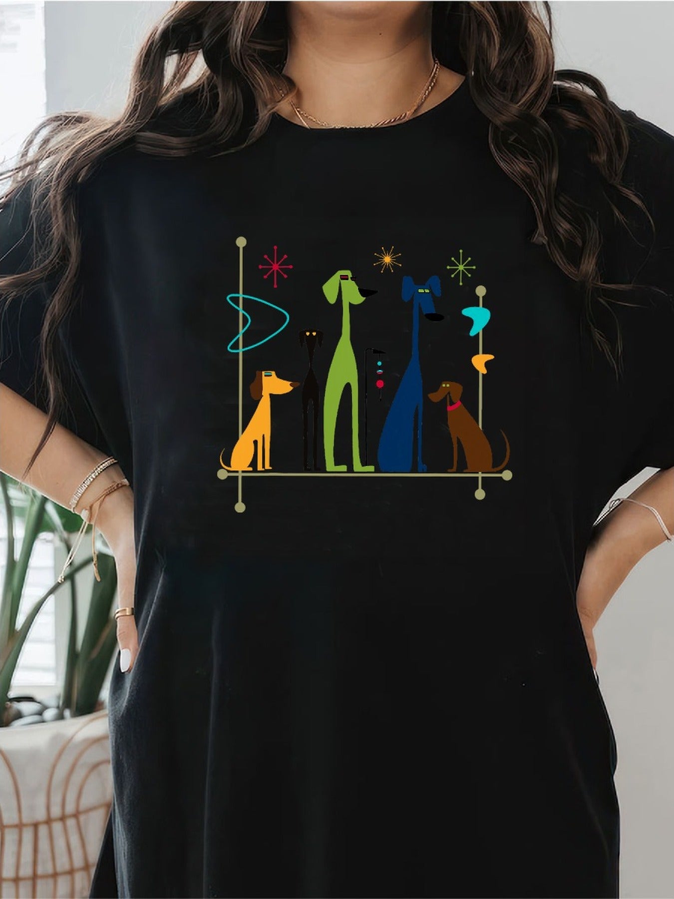 Women's Vintage Retro Dogs Graphic T-Shirt for Everyday Wear