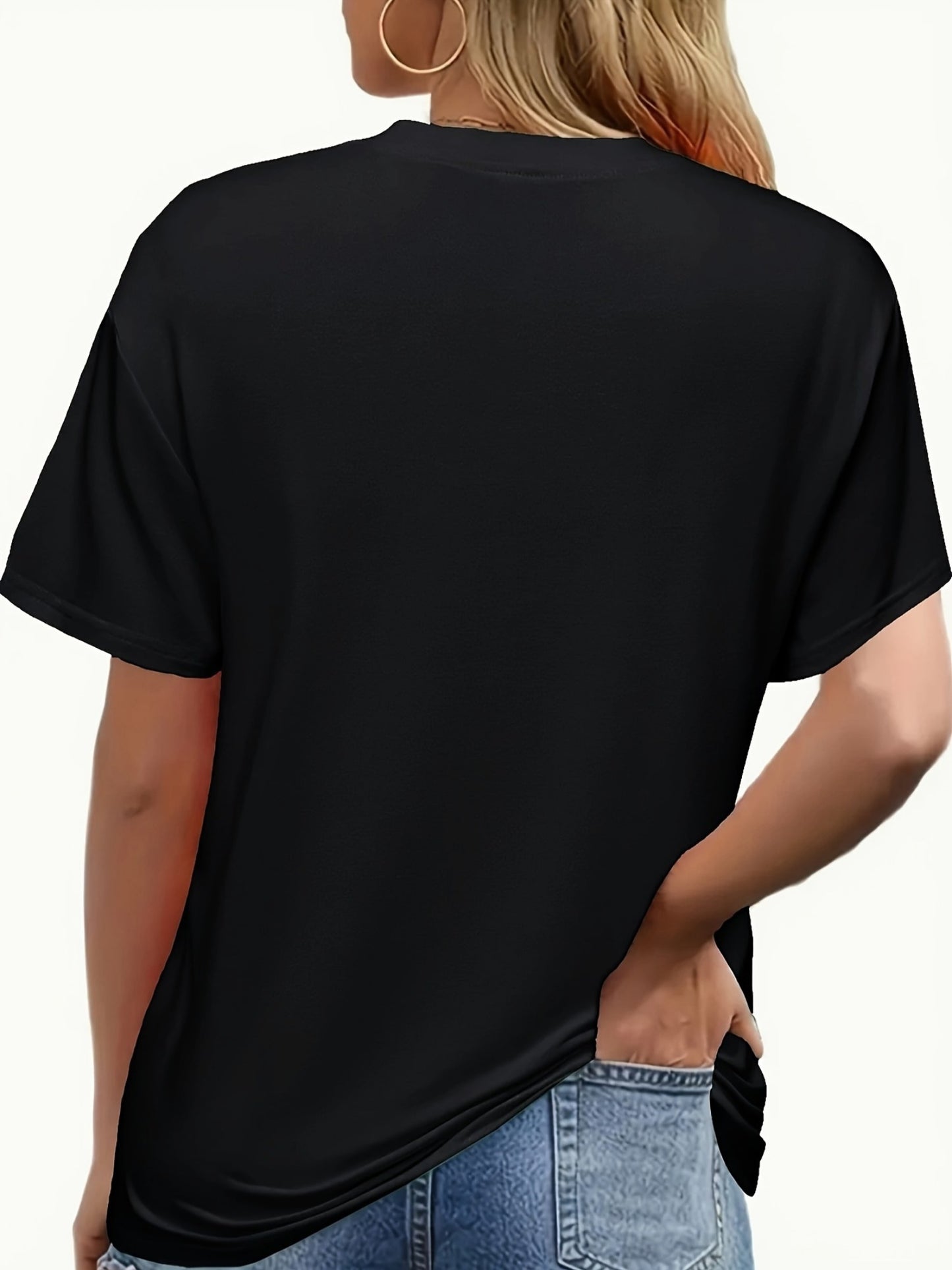 Giraffe Print Casual Round Neck T-Shirt for Women